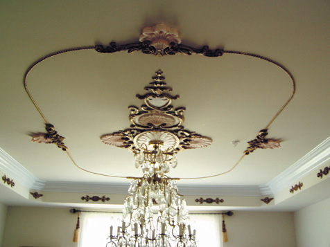 Handpainted Plaster ceiling ornamentation
