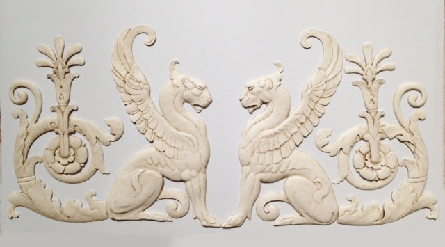 Right and left facing Griffins