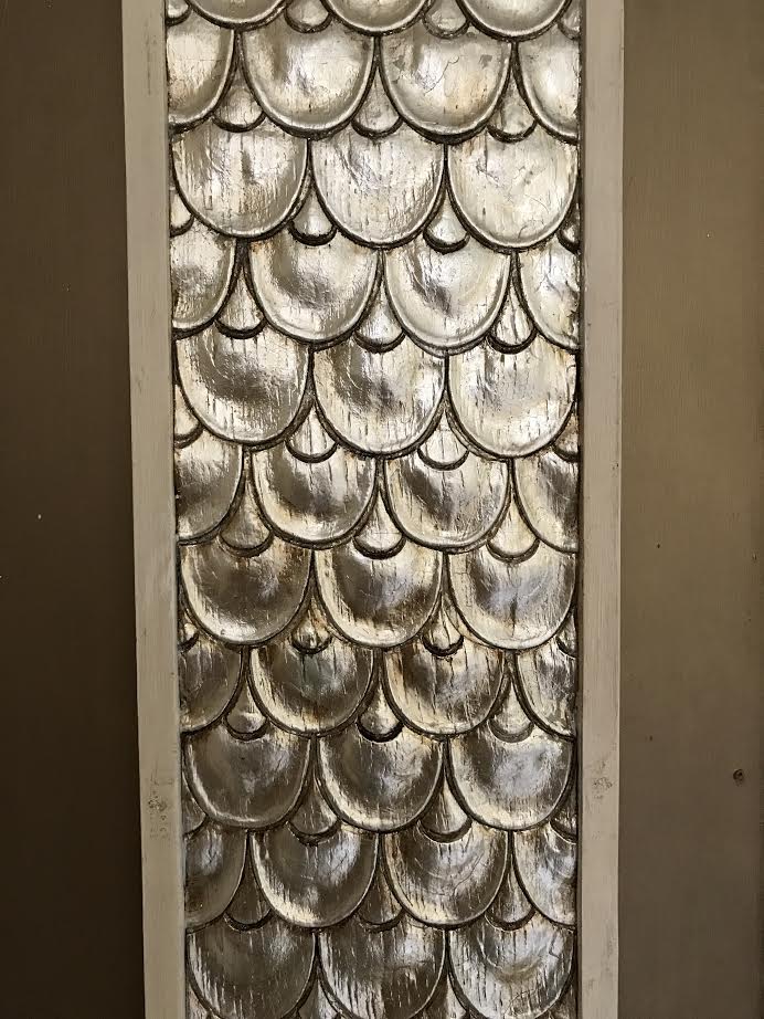 Pilaster with Fish Scale Shaft with Silver Leaf