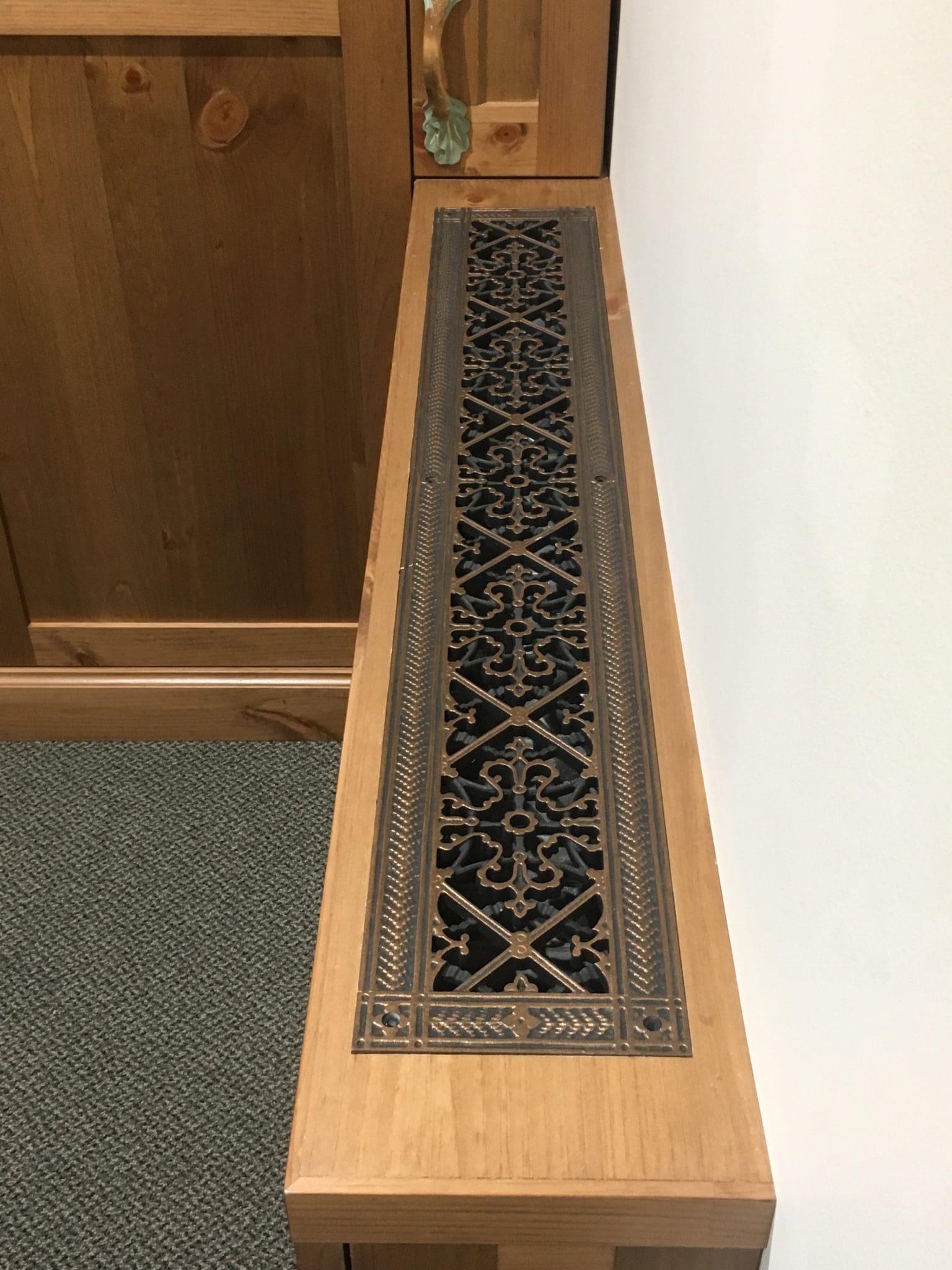 radiator cover grille in Arts and Crafts Style